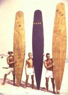 Из чего делают доски для серфинга