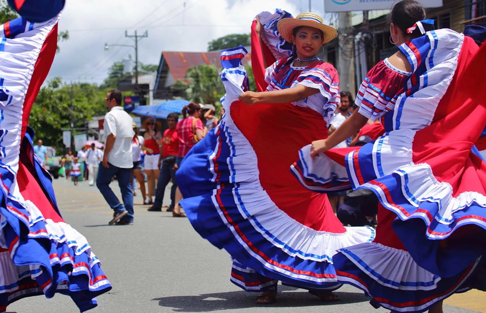 Танцы на Коста-Рике